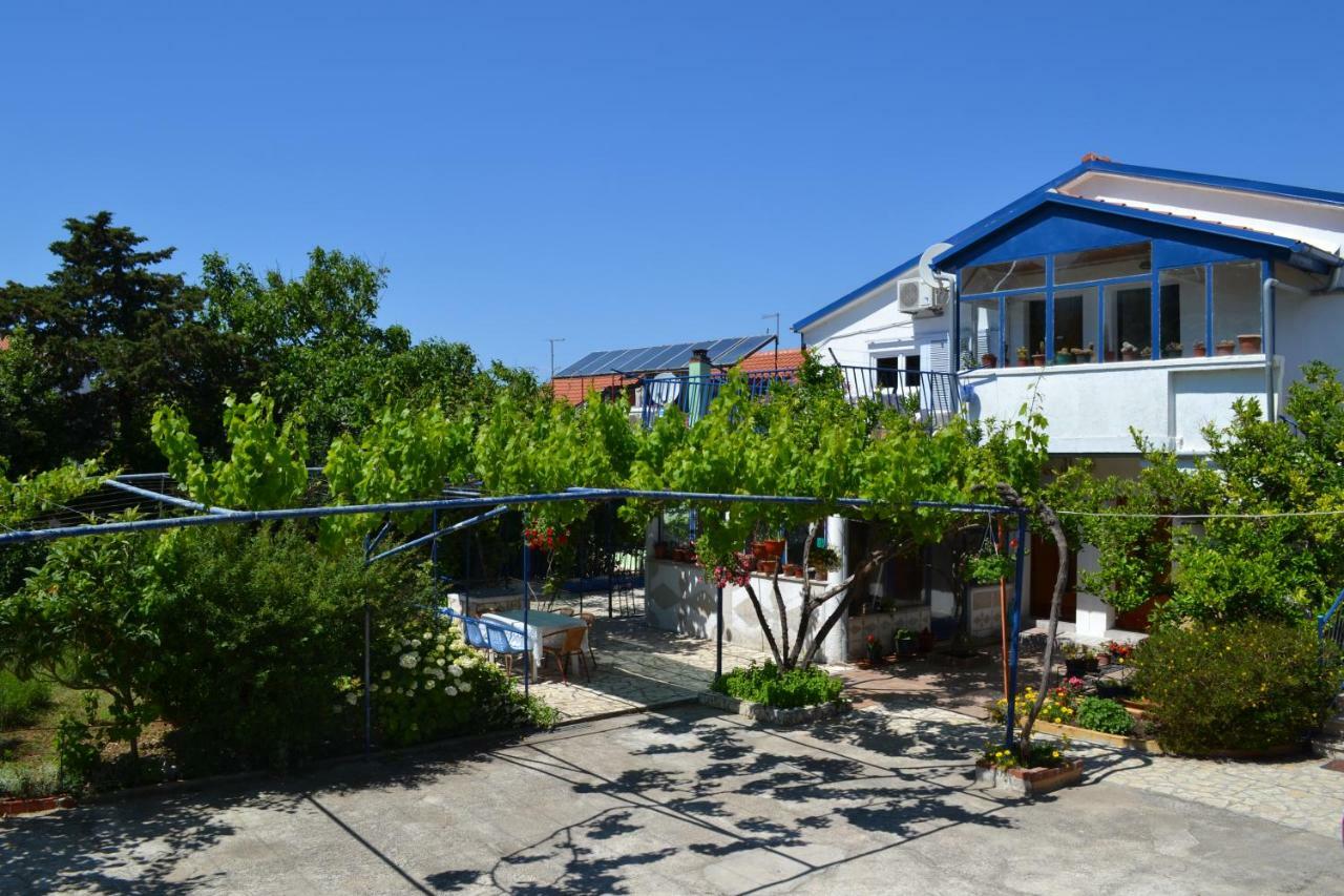 Danijela Apartamento Mali Lošinj Exterior foto